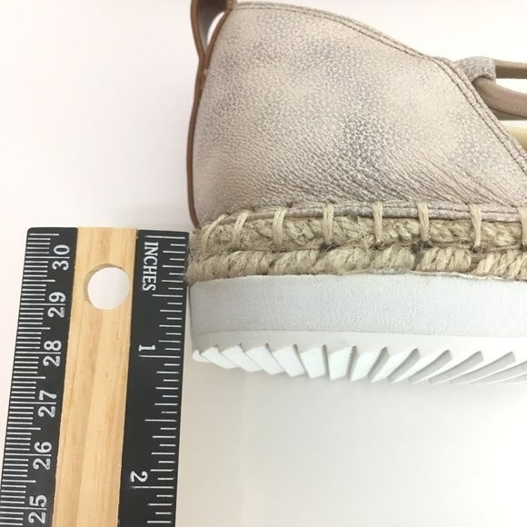 7.5W 7.5 WIDE Rockport Pink Silver Metallic Seaview Espadrilles Bungee Flats NEW - Picture 14 of 16